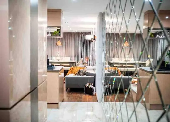 Apartman A&k Cozy Art 1