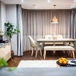 דירה A&k Cozy Art 1 *