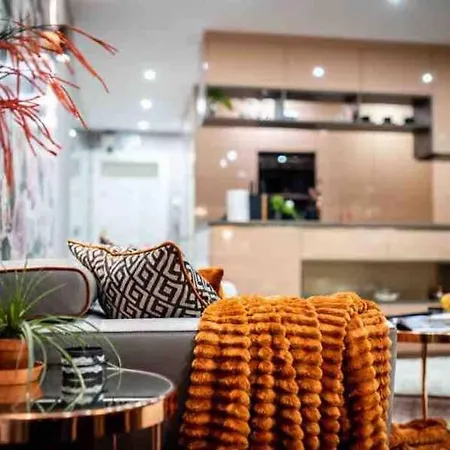 A&k Cozy Art 1 فارنا