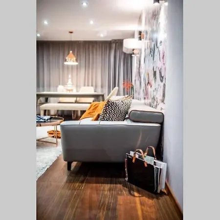 A&k Cozy Art 1 * Varna